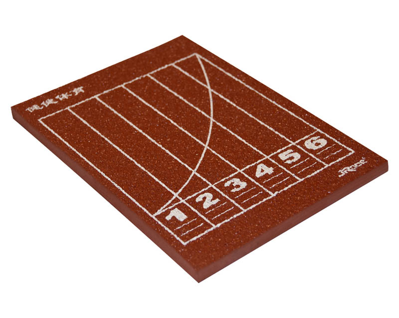 自結(jié)紋面全塑型塑膠跑道