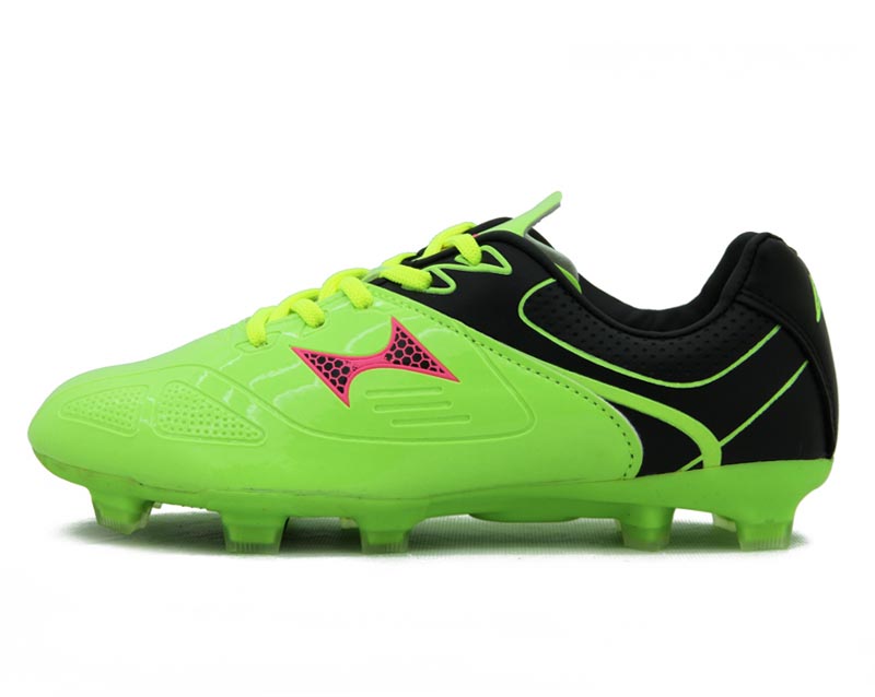 8833-3 兒童足球鞋