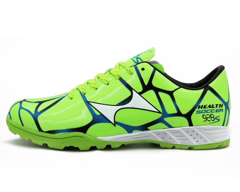 928-2 足球鞋