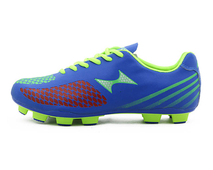 929-2 足球鞋
